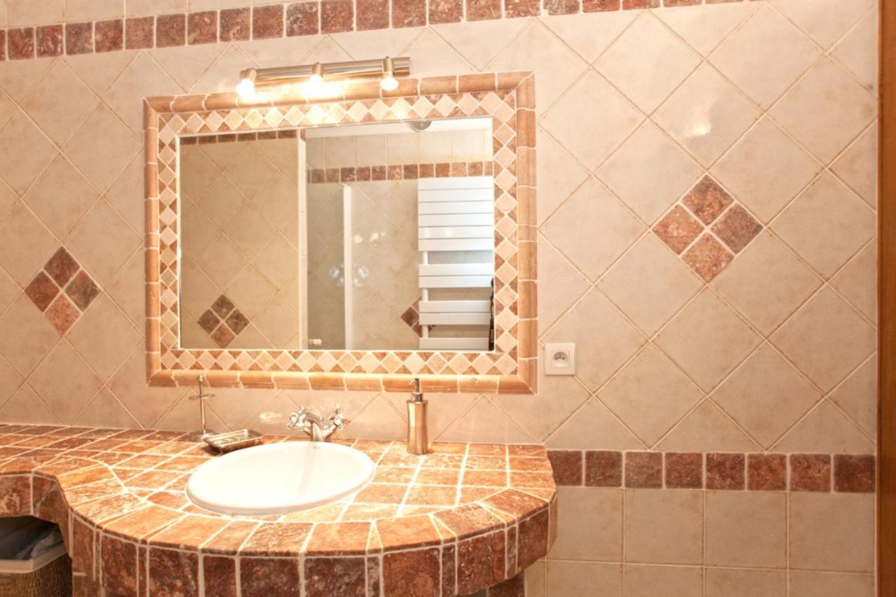 Campu Latinu Apartment Lama Екстериор снимка