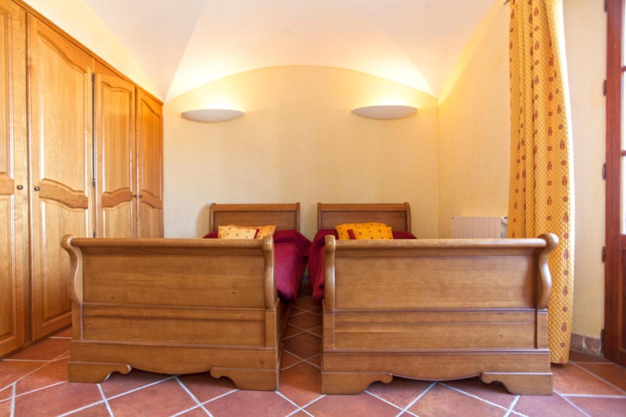 Campu Latinu Apartment Lama Екстериор снимка