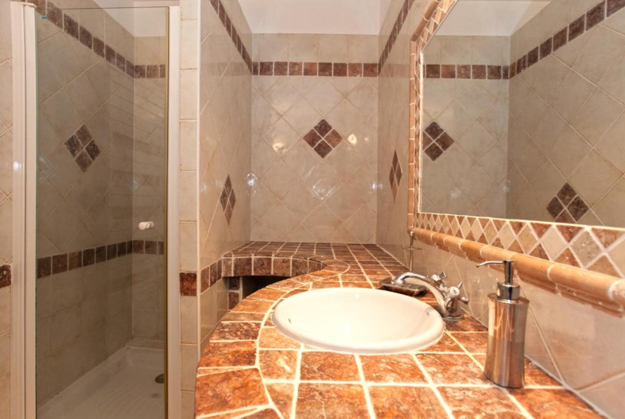Campu Latinu Apartment Lama Екстериор снимка